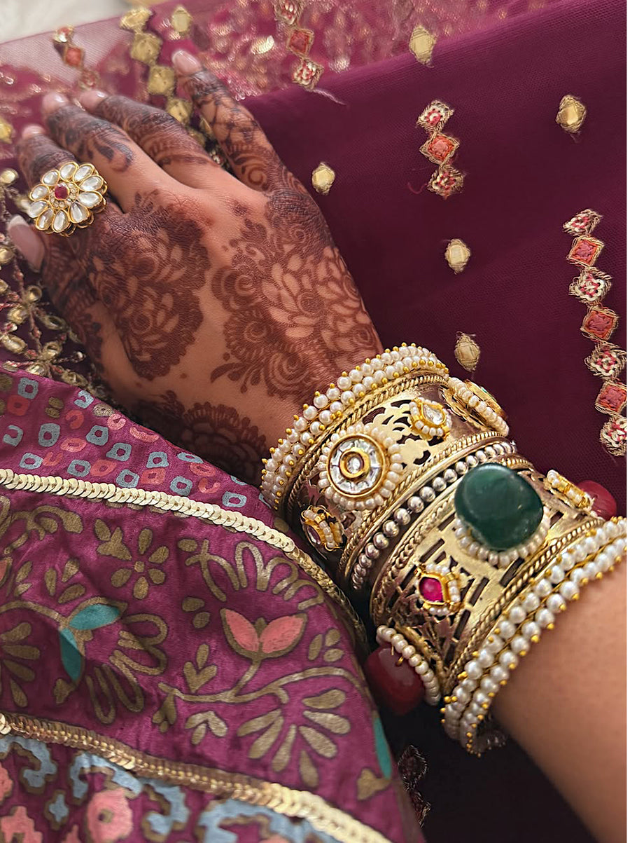 Sheel Cuff Bangle / Bracelet