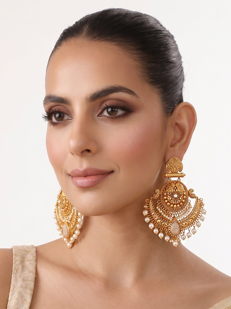 Surbhi Earrings-Peach