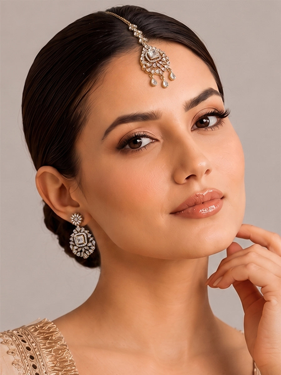 Aania Earrings & Tikka-Gold