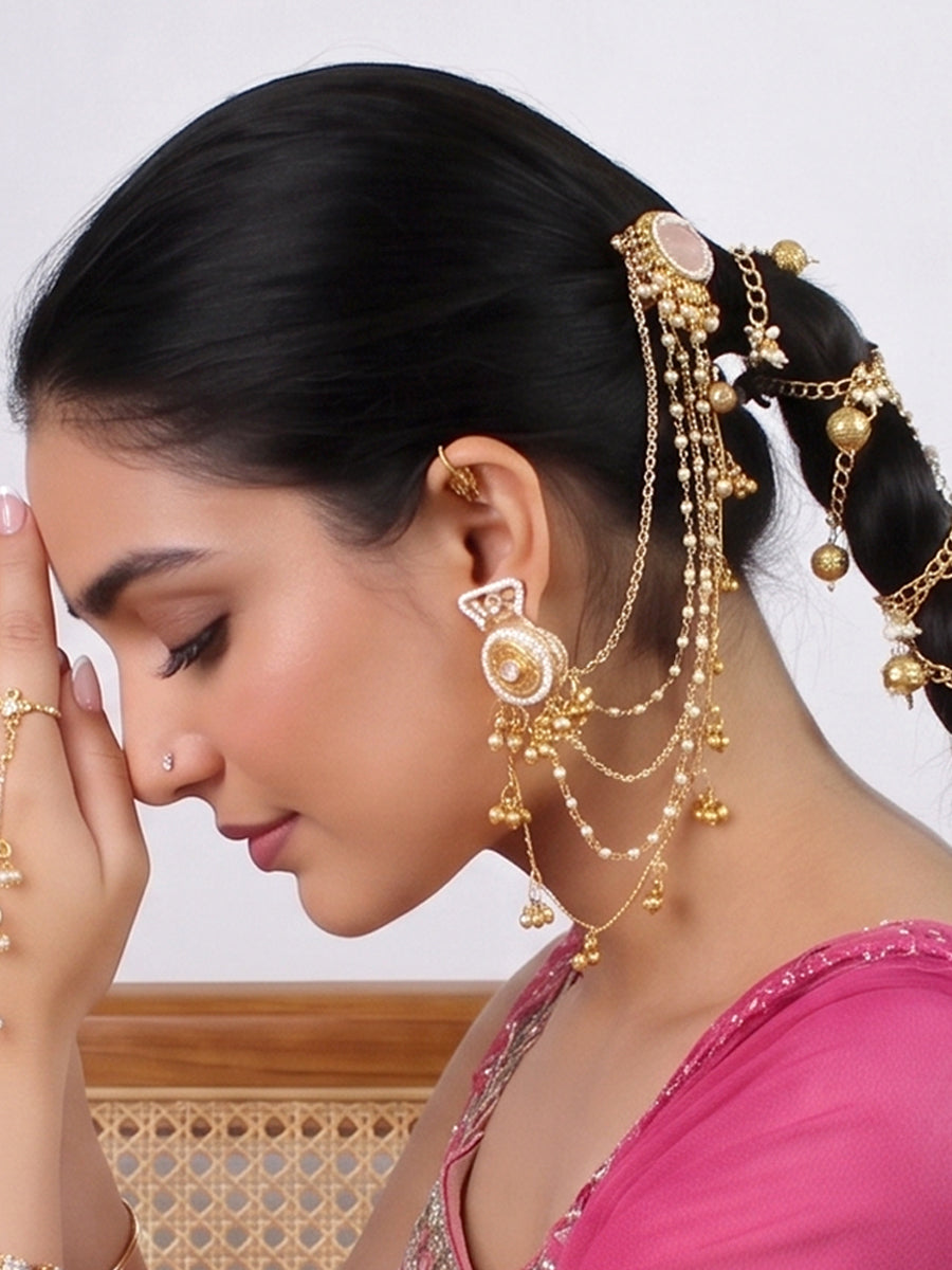 Pranali Stud Earrings with Earchain