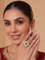 Saima Ring-Maroon / Green