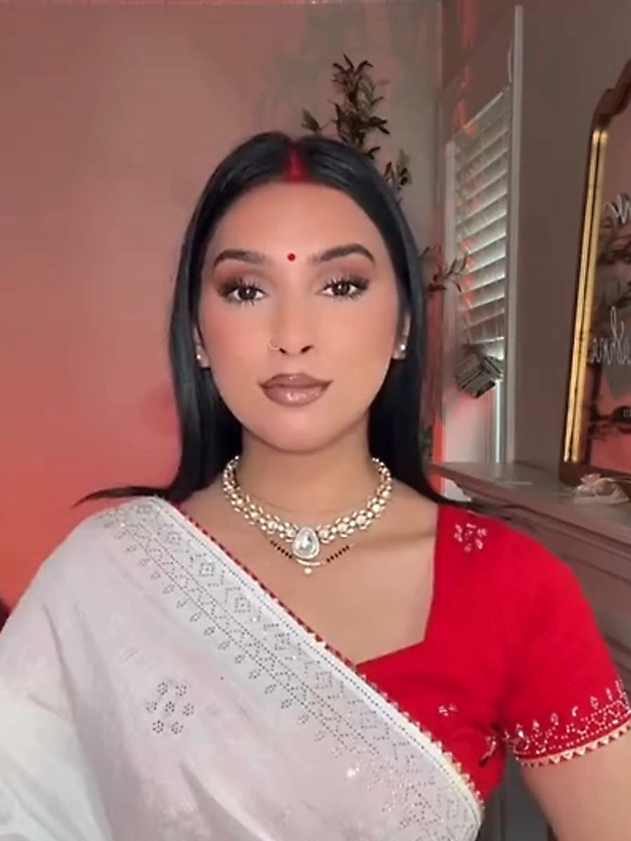 Avisha Necklace Set