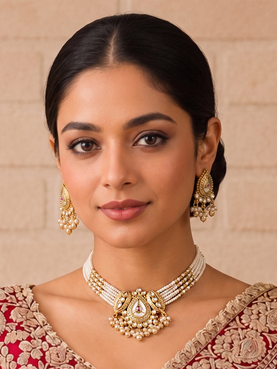 Prakshi Choker Necklace Set - Gold