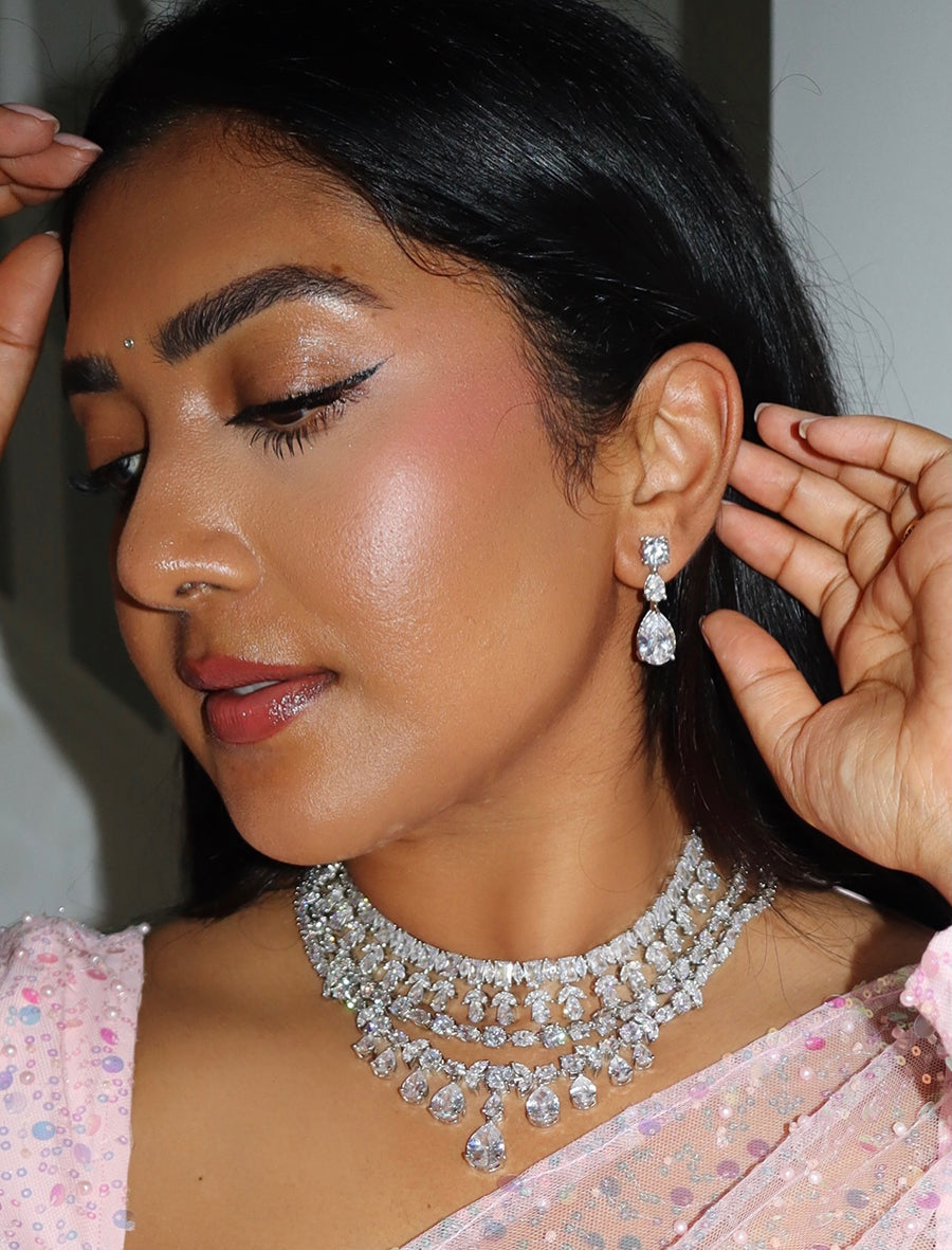Rasha Necklace Set NRI Favorite Indian Necklace Set with Fast Delivery-silver