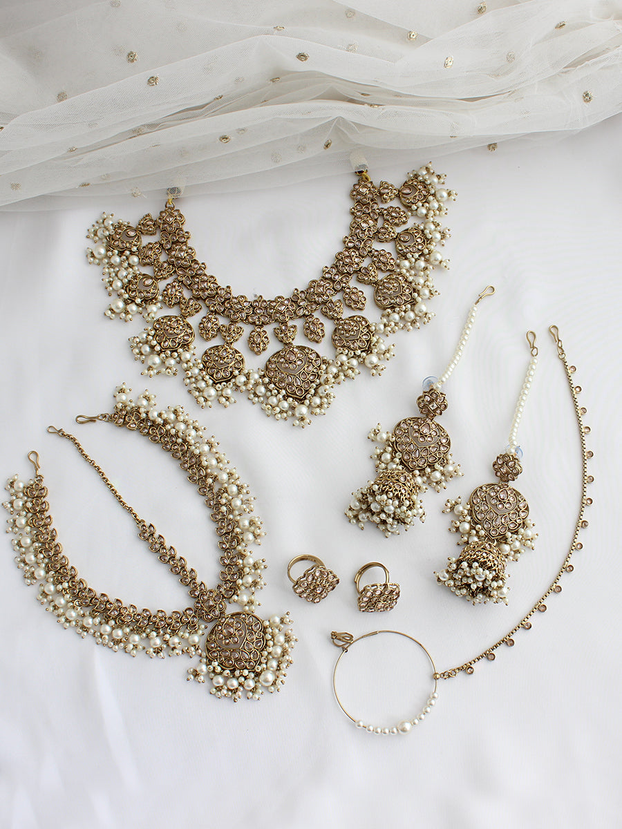 Nivika Bridal Set-Gold