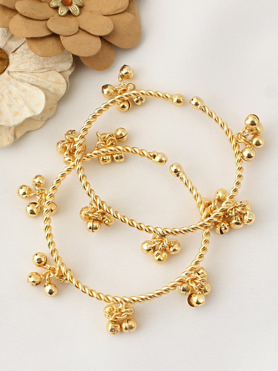 Arnika Ghungroo Bangle - Gold 