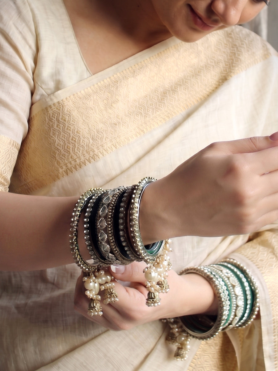 Aashvi Bangle Set / Stack-Green