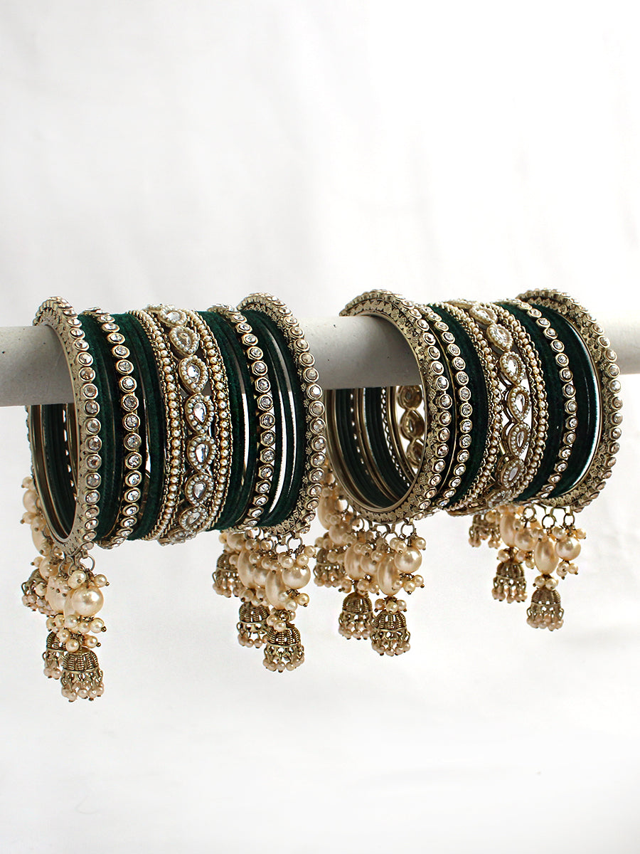 Aashvi Bangle Set / Stack-Green