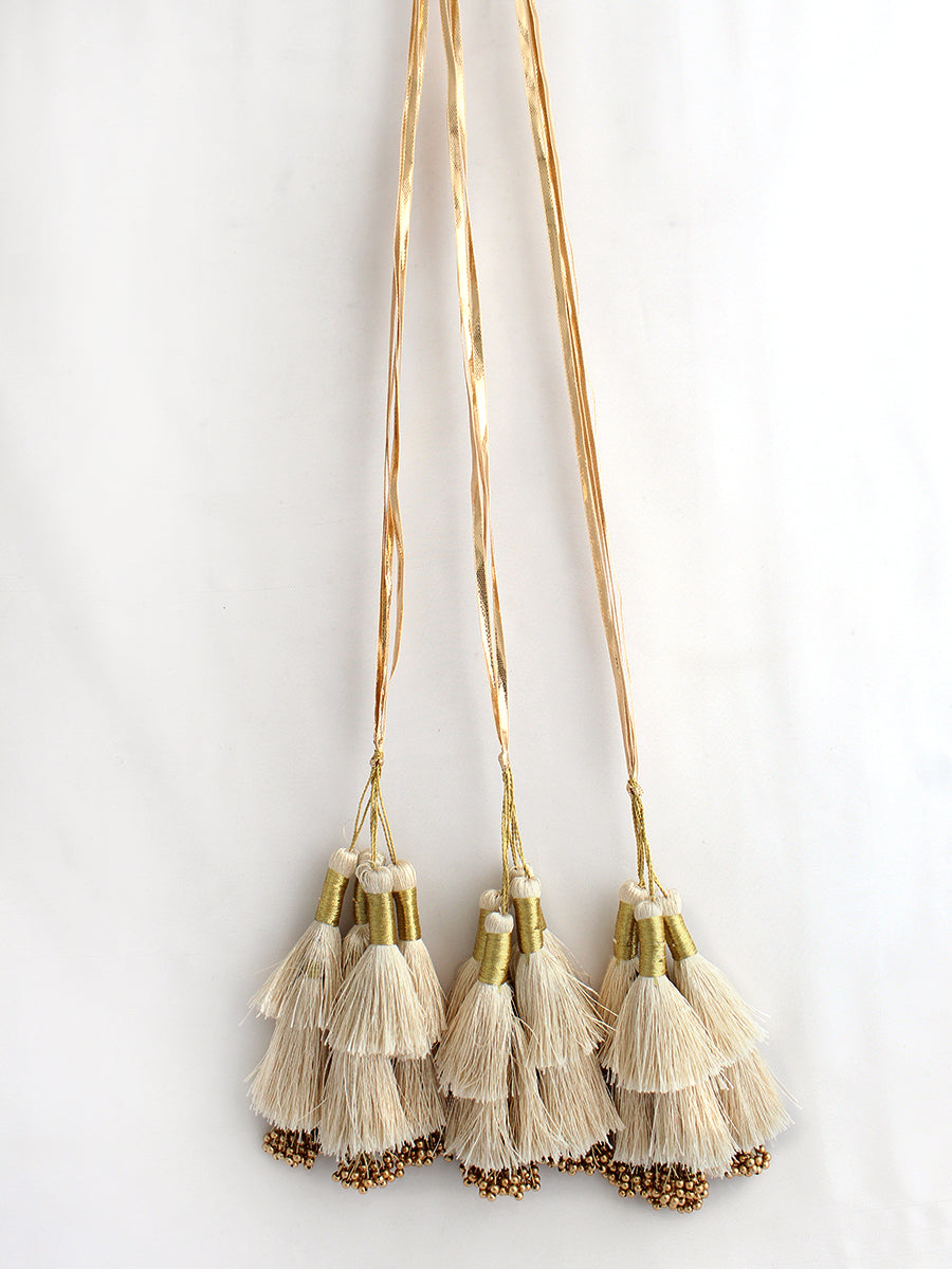 Ahanvi Parandi / Paranda for Short Hair-Ivory
