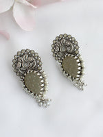 Shyla Earrings - Grey