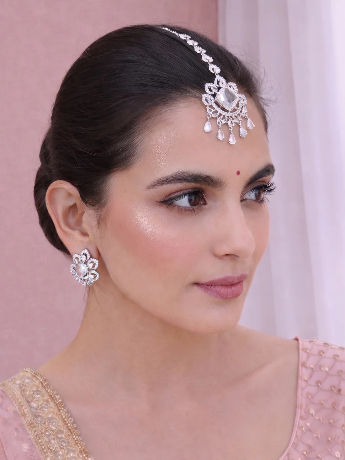 Richa Earrings & Tikka