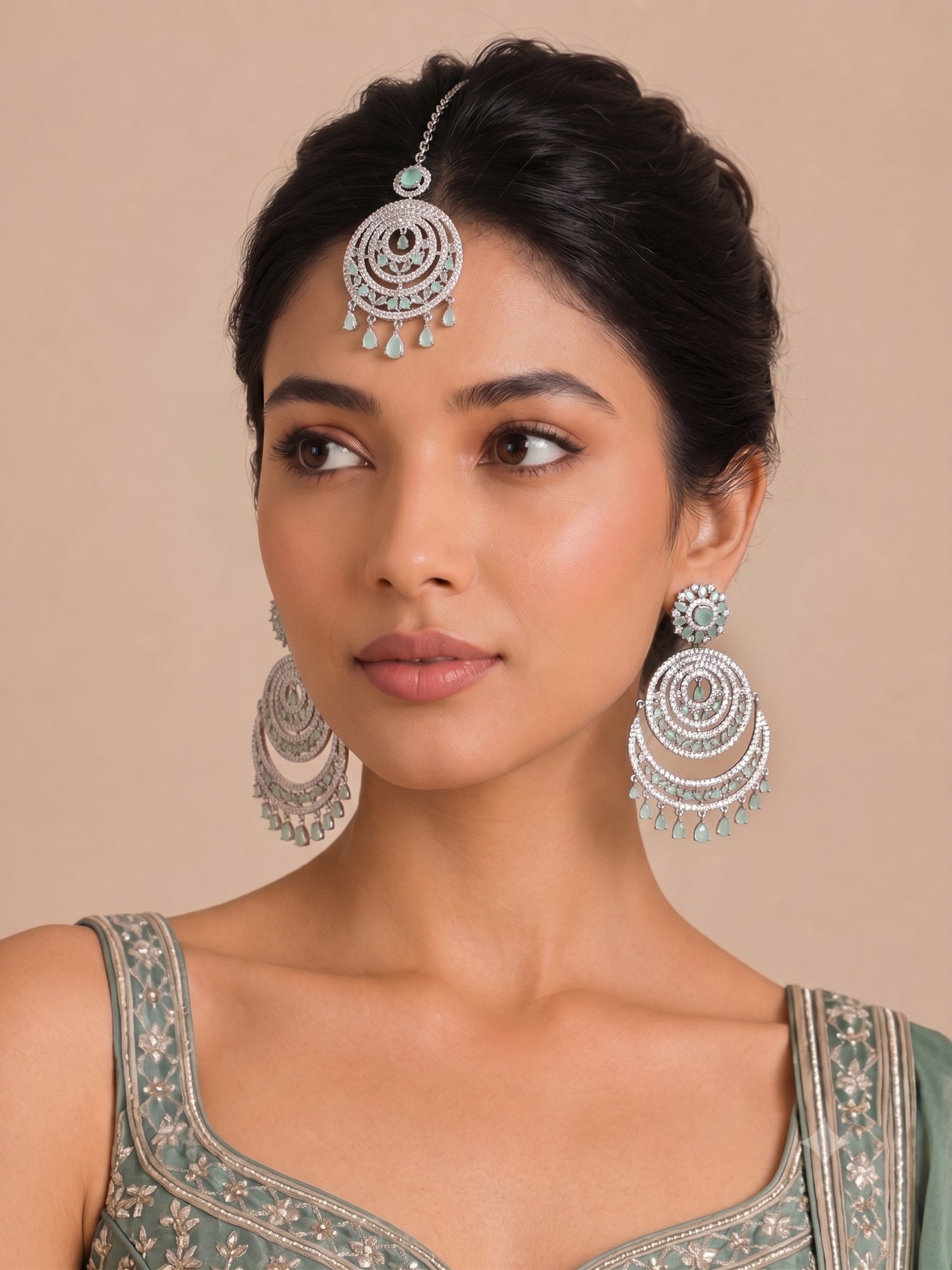 Prachi Earrings & Tikka