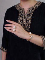 Mia Ring