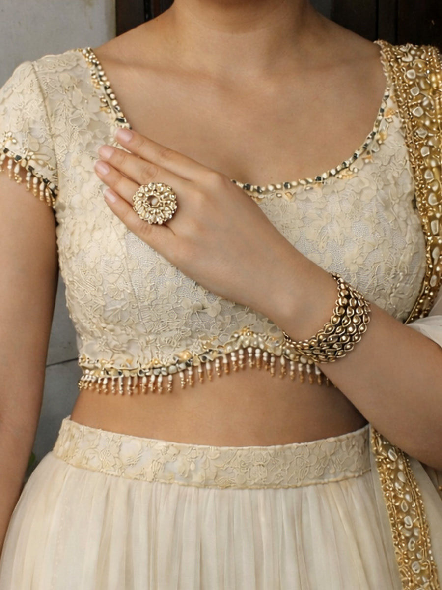 Saavi Ring