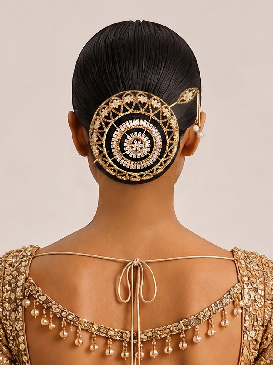 Nivika Bun Cage With Stick