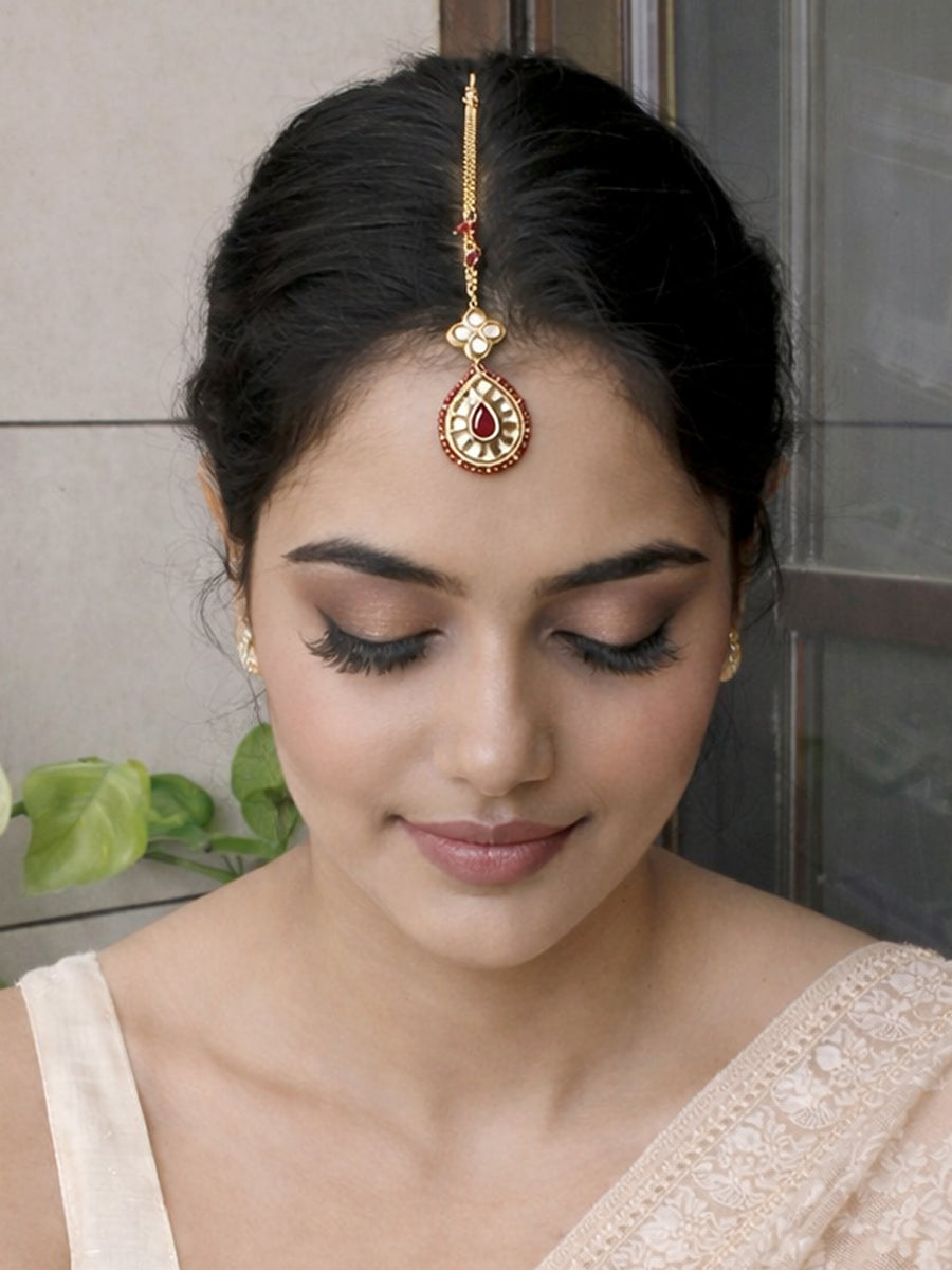 Ridhima Maang Tikka