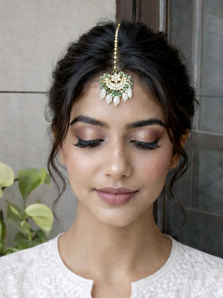Nitika Maang Tikka