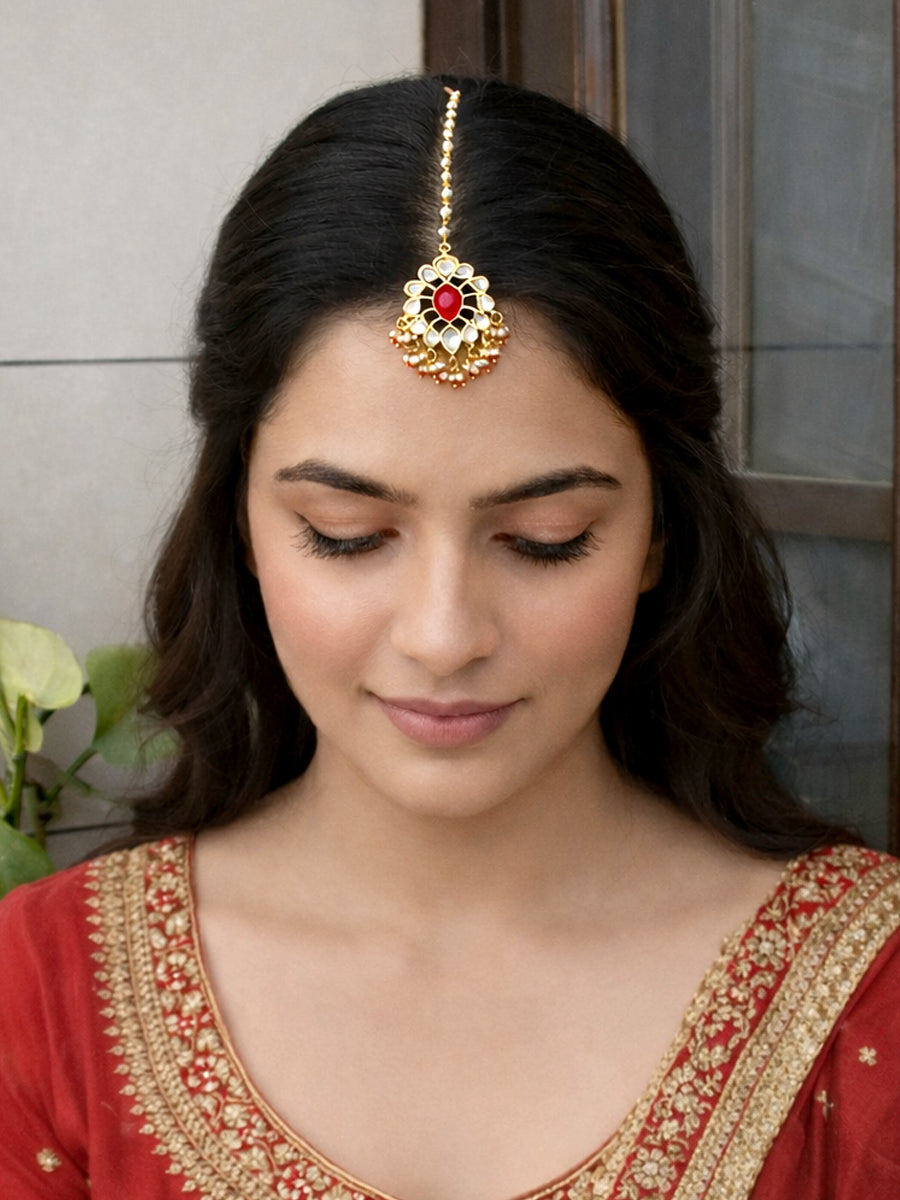 Pushti Maang Tikka