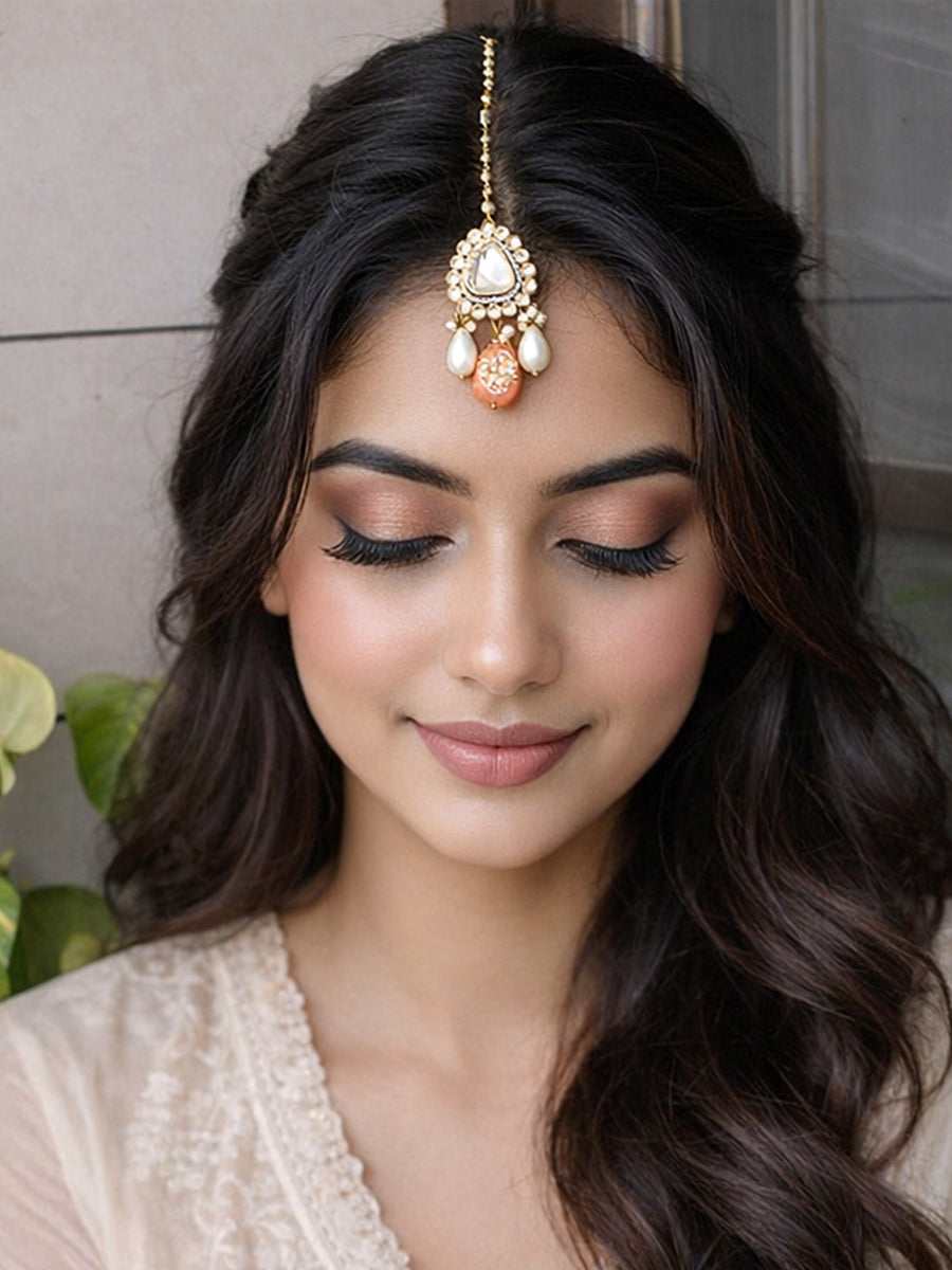 Shivali Maang Tikka