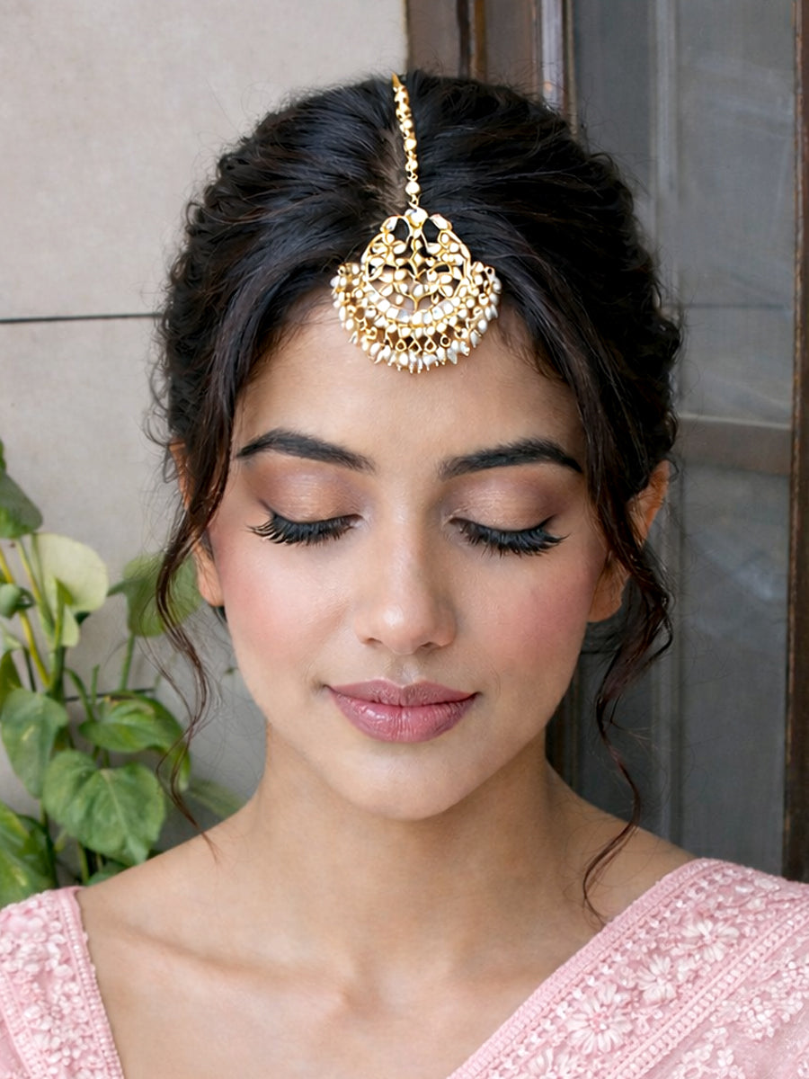 Jivika Maang Tikka