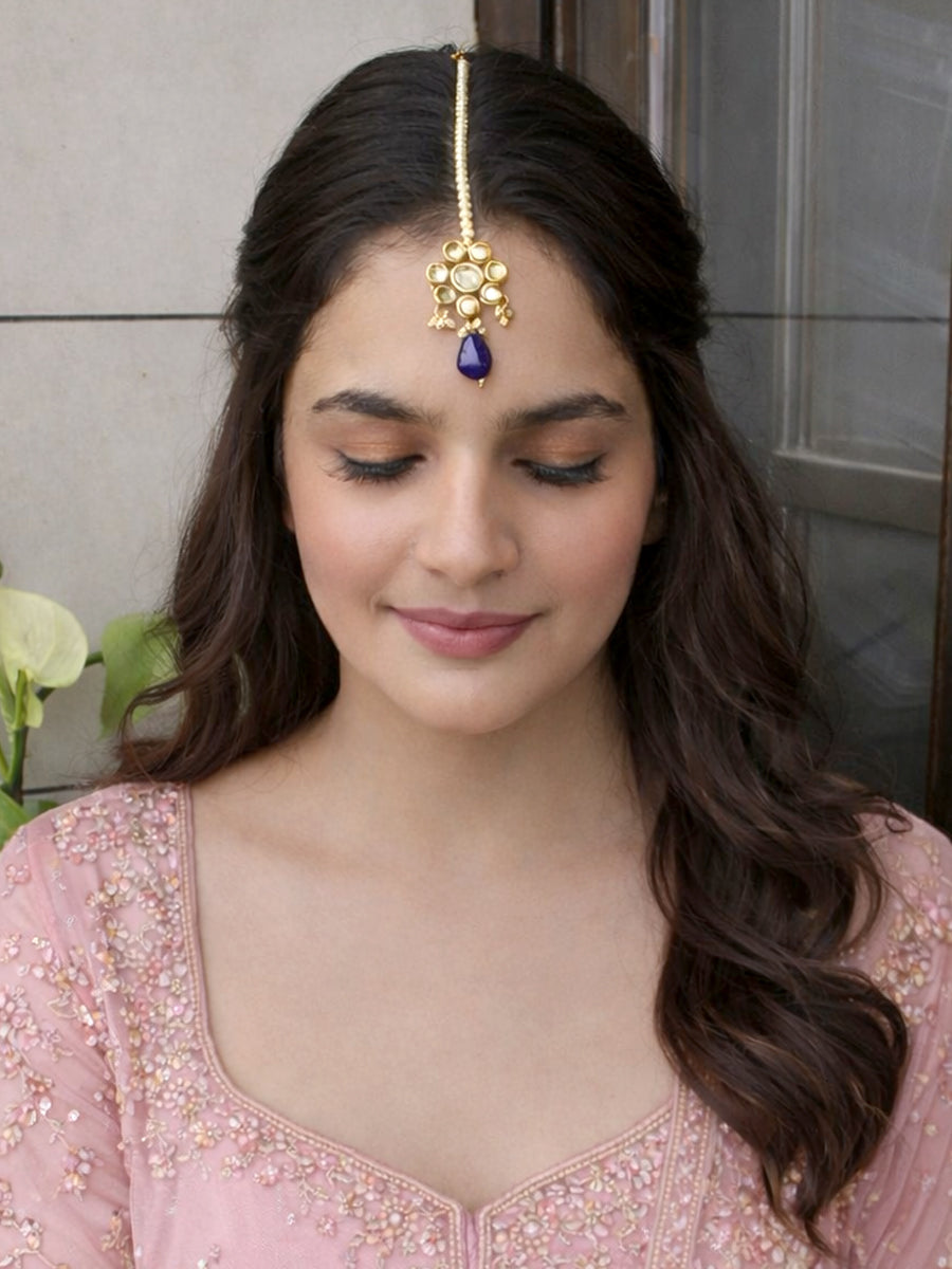 Swara Maang Tikka