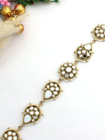 Keesha Mirror Sheeshphool Mathapatti - Gold