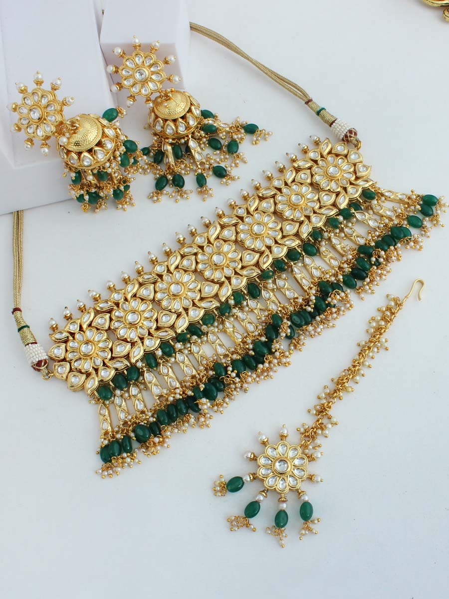 Anushka Necklace set-Green