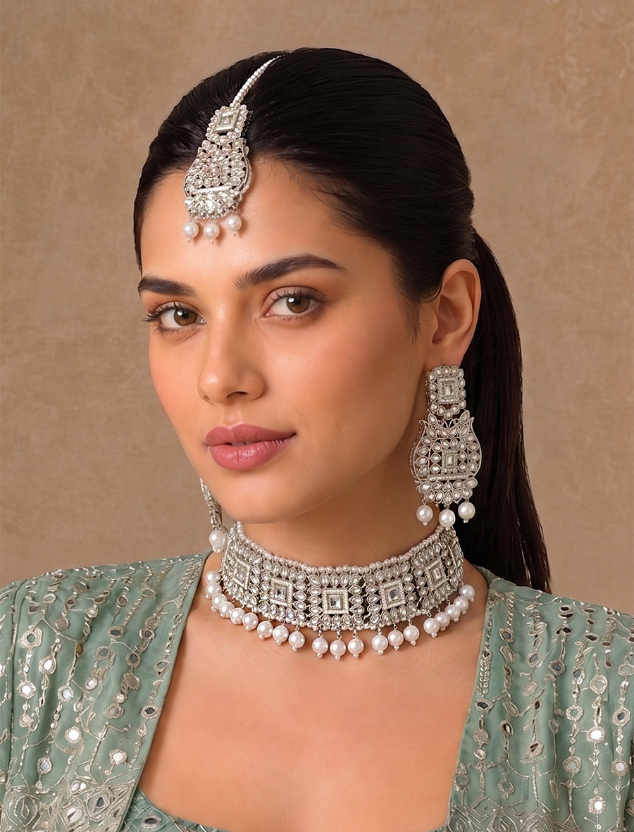 Ruveena Necklace Set-Silver