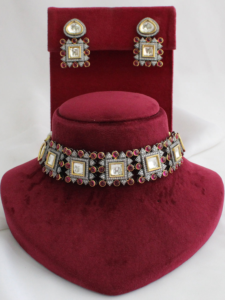 Nivedita Choker Necklace Set