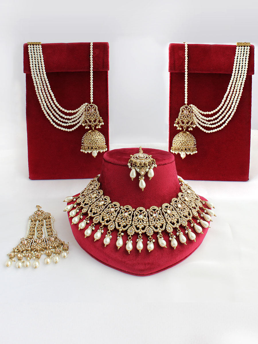 Mehreen Necklace Set - Gold 
