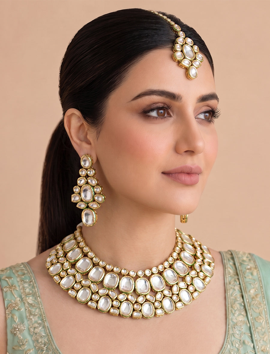 Aashka Necklace Set-White