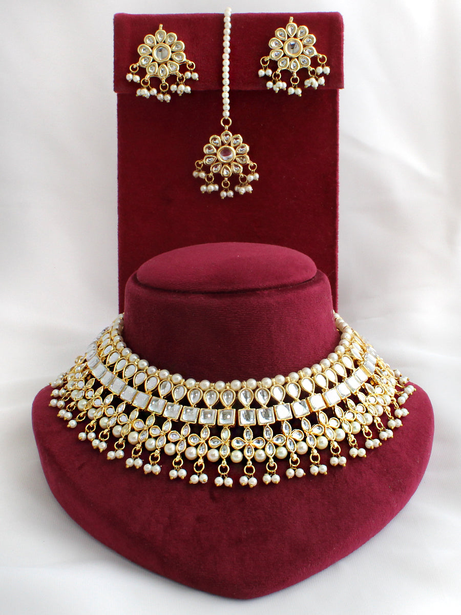 Mehar Kundan Necklace Set-Gold