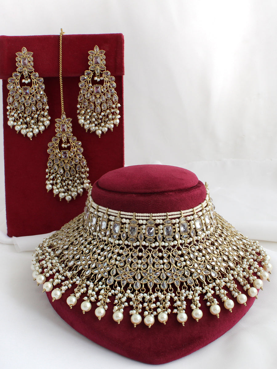 Sehar Necklace Set