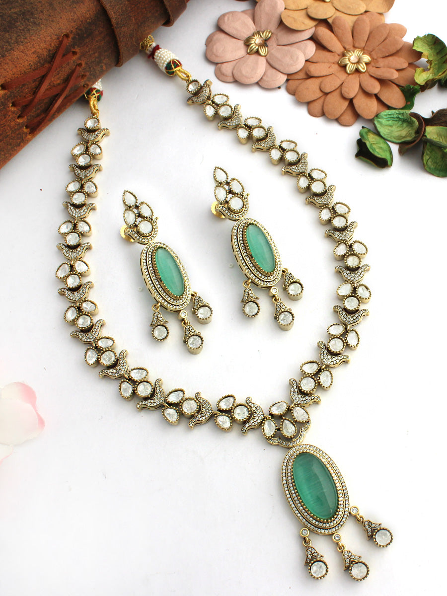 Kiana Long Necklace Set