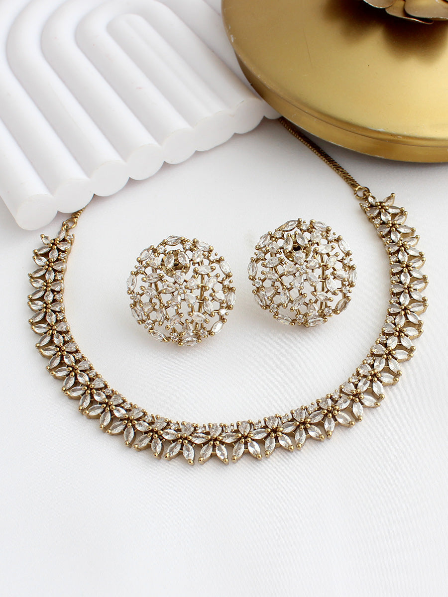 Aaria Necklace set-White