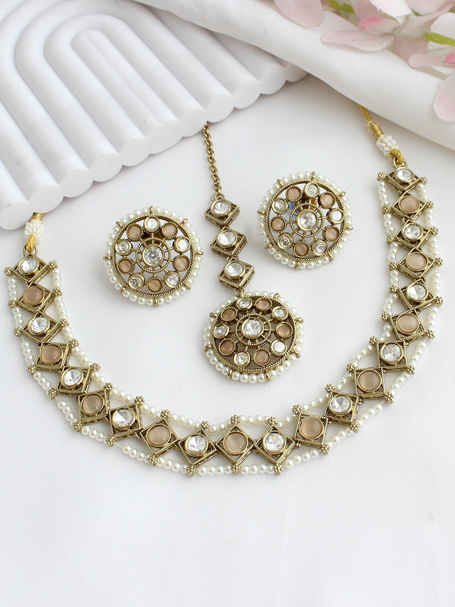 Vihani Choker Necklace set  - light Paech
