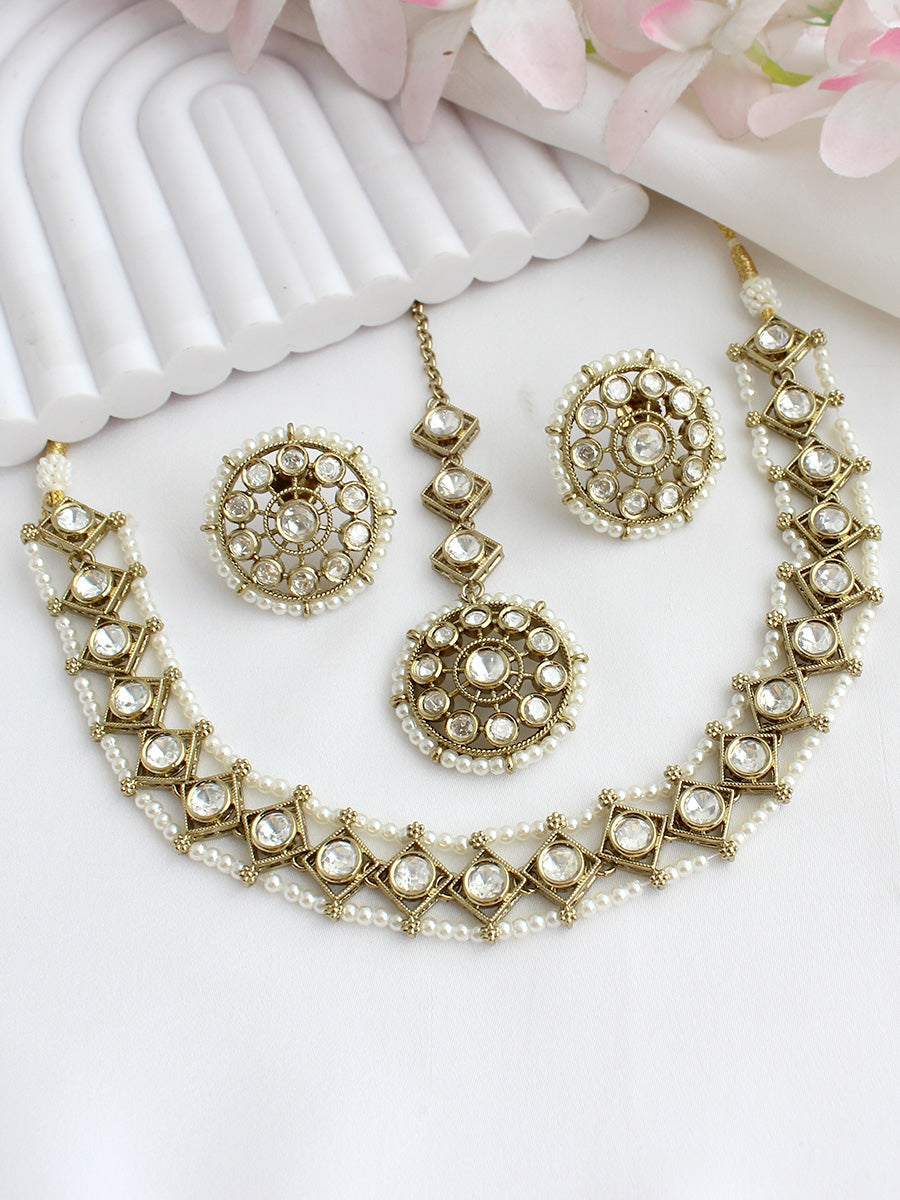 Vihani Choker Necklace set  - White 
