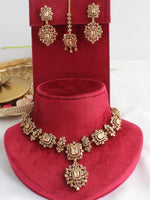 Ziana Necklace Set