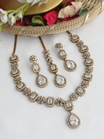 Manira Necklace Set-White