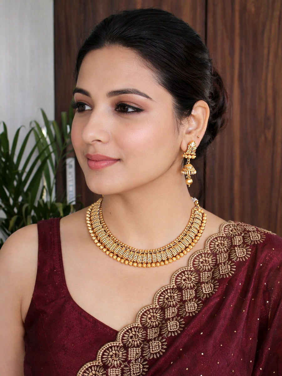 Chinmayi Bib Necklace Set