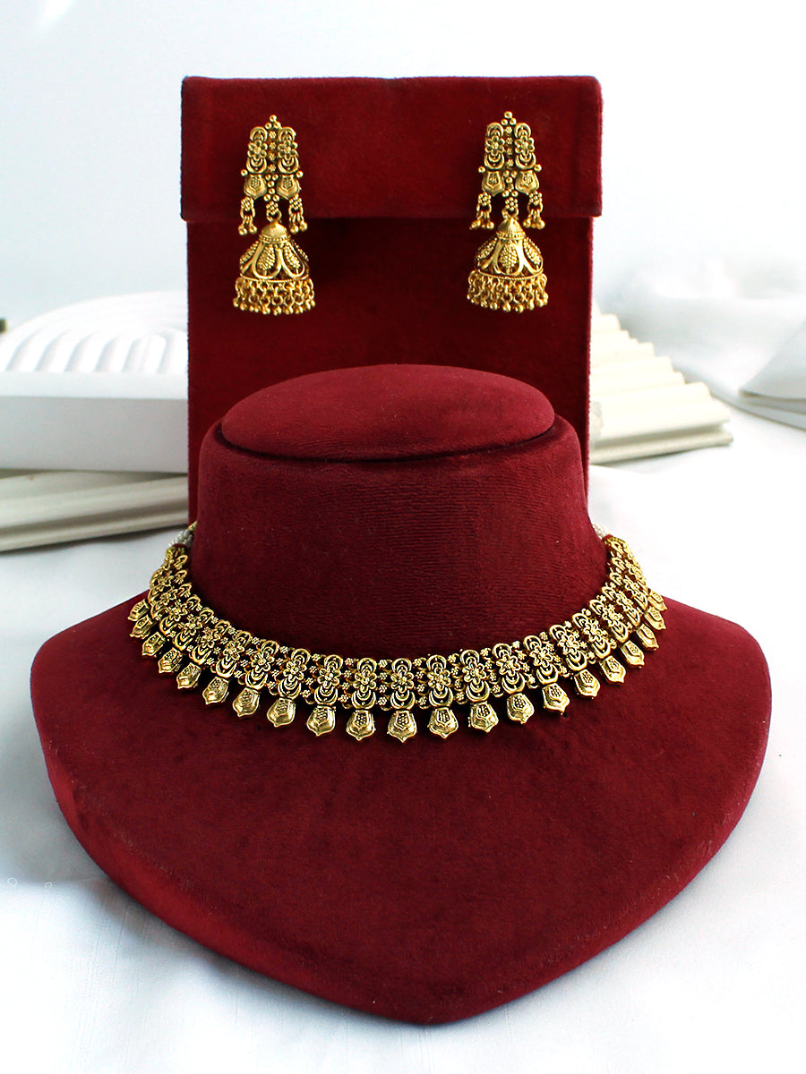 Meghna Necklace Set-Gold