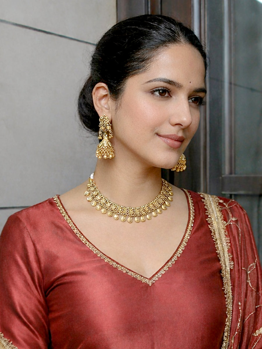 Anvi Necklace Set