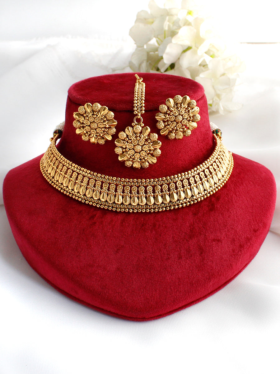 Rivya Necklace Set-Gold
