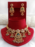 Nirvya Bib Necklace Set 
