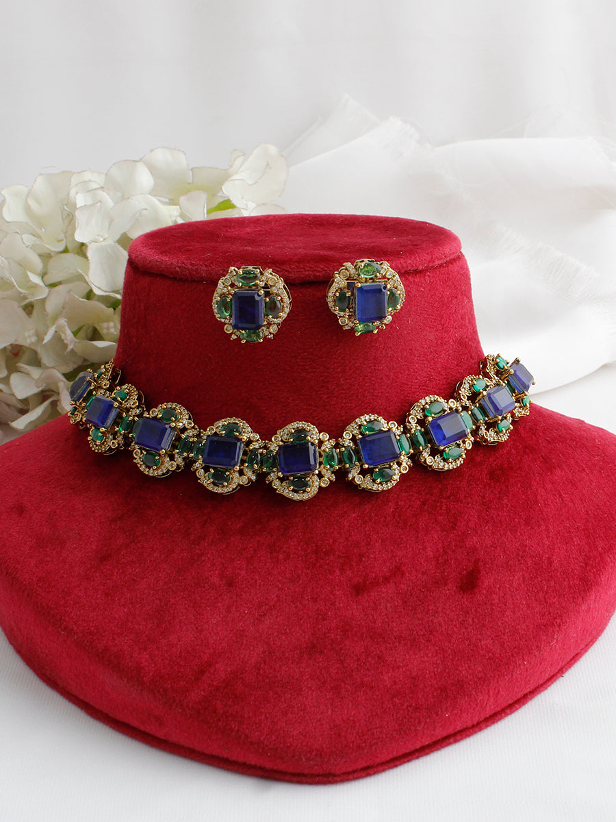 Twisha Choker Necklace Set 