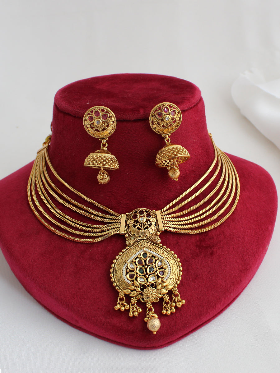 Kadmbari Bib Necklace Set Statement Necklace Set for Desi Wedding Guests-Maroon / Green