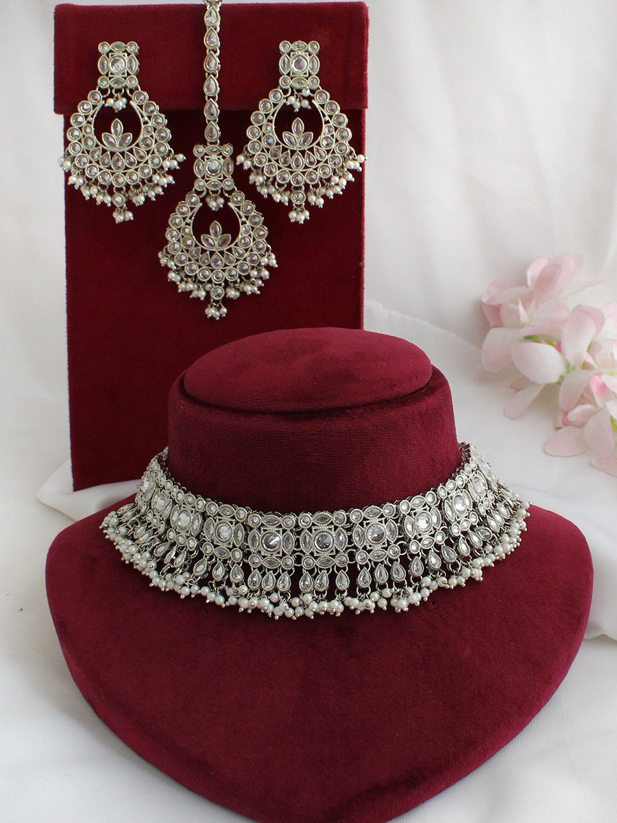 Yashika Necklace Set-Silver