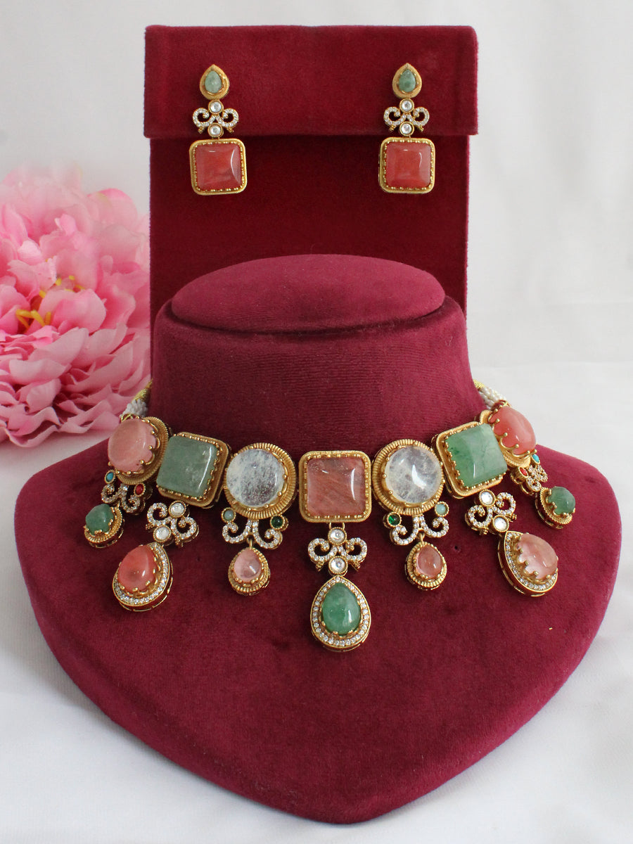 Rhea Choker Necklace Set 