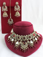 Drisha Necklace Set-Maroon