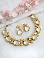Minal Necklace Set-Gold